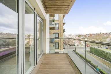 Regatta Lane, Fulham Reach - W6 view 8