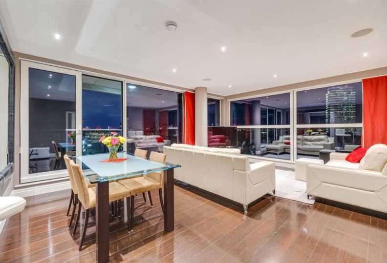 3 bedrooms apartments/flats to sale in Lensbury Avenue, Imperial Wharf-image 3