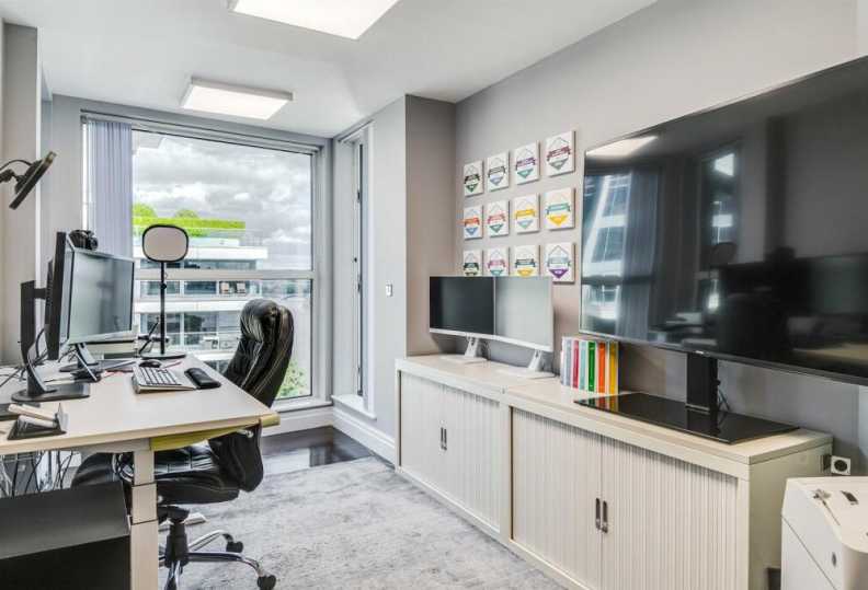 3 bedrooms apartments/flats to sale in Lensbury Avenue, Imperial Wharf-image 6