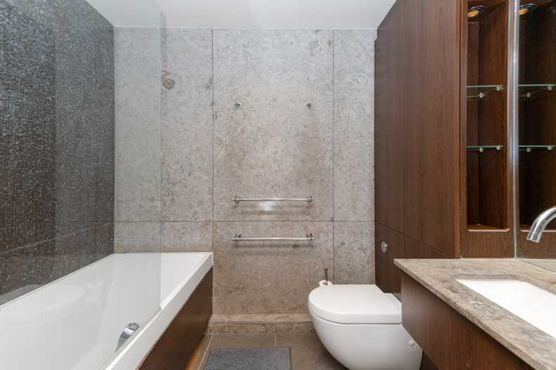 1 bedroom apartments/flats to sale in Townmead Road, London-image 6