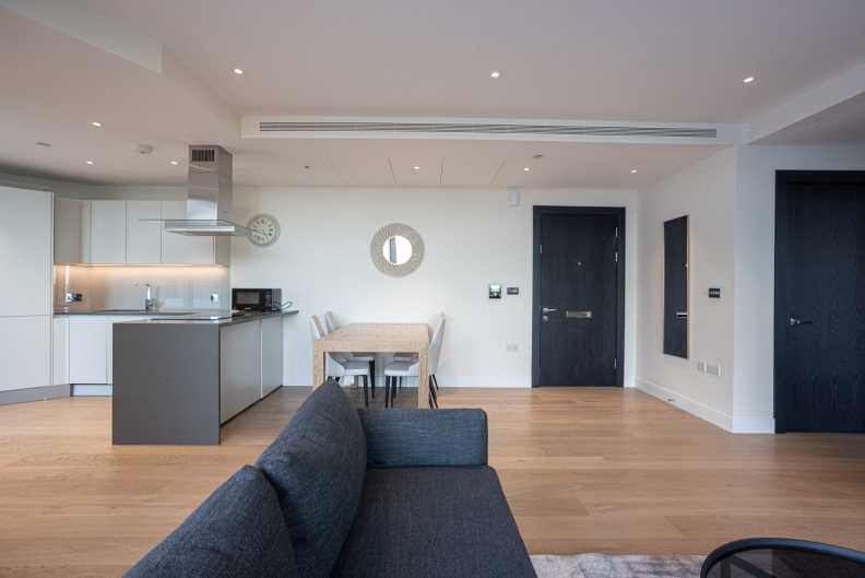 1 bedroom apartments/flats to sale in Queenstown Road, Nine Elms-image 21