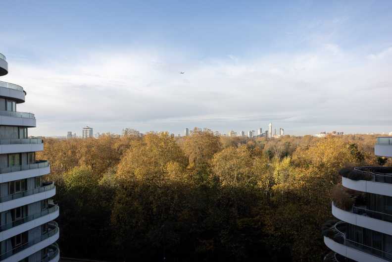 1 bedroom flat for Sale in Queenstown Road, Nine Elms, SW11, London