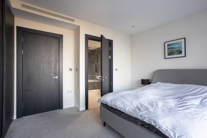 1 bedroom apartments/flats to sale in Queenstown Road, Nine Elms-image 24