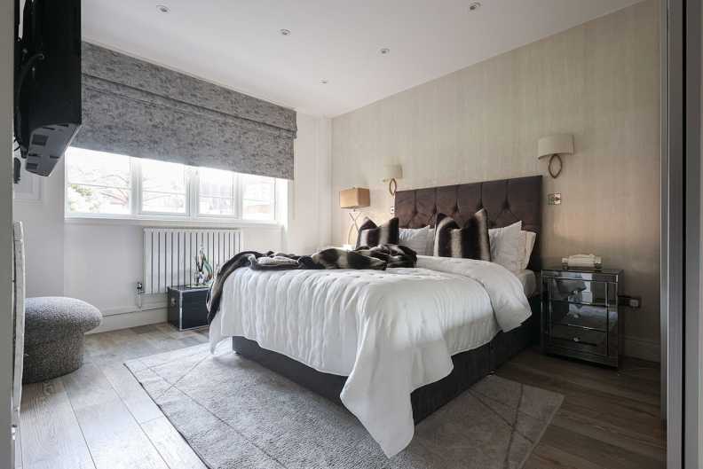 2 bedrooms apartments/flats to sale in Pembroke Road, Kensington-image 4