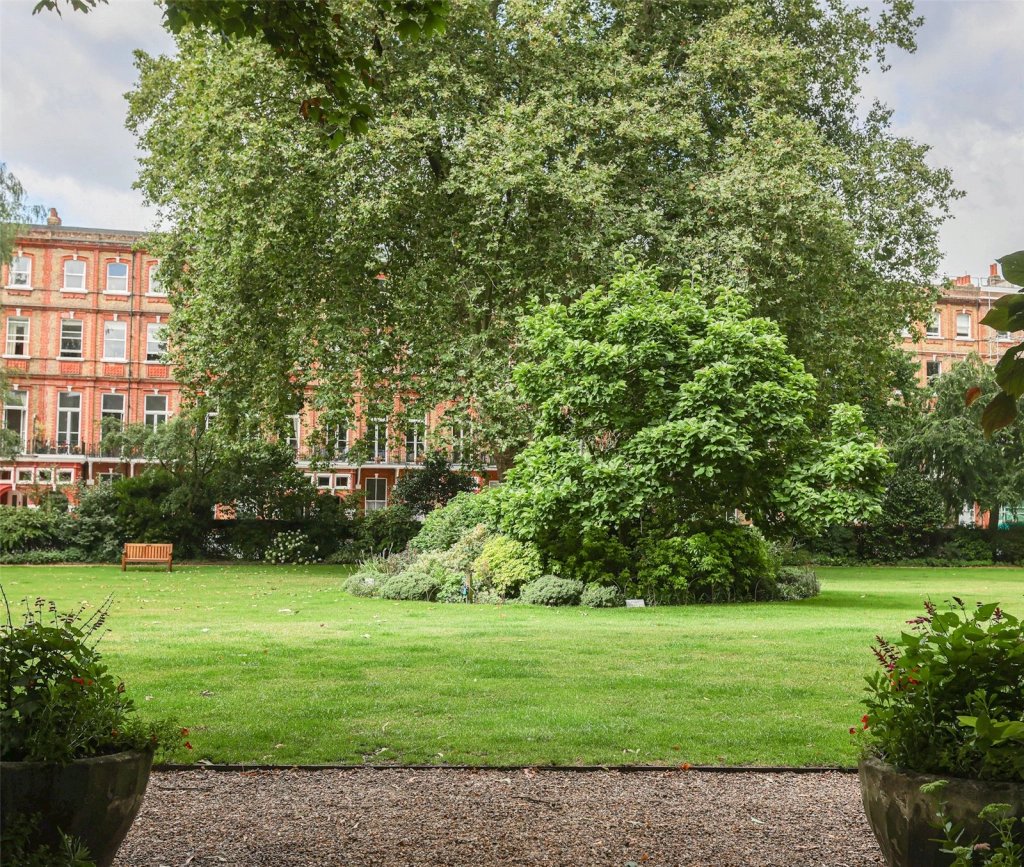 1 bedroom apartments/flats for sale in Nevern Square, Kensington - SW5 view 14