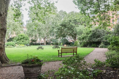 Nevern Square, Kensington - SW5 view 7