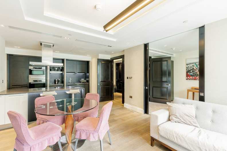 3 bedrooms apartments/flats to sale in Kensington High Street, Kensington-image 12