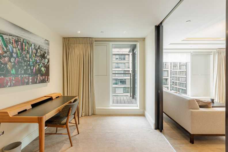 3 bedrooms apartments/flats to sale in Kensington High Street, Kensington-image 6