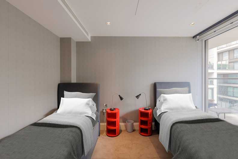 3 bedrooms apartments/flats to sale in Kensington High Street, Kensington-image 15