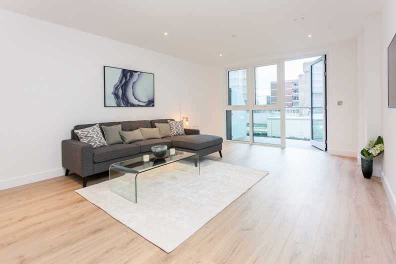 2 bedrooms apartments/flats for sale in Beadon Road, Hammersmith - W6 view 3