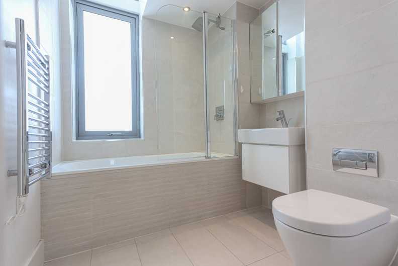 1 bedroom apartments/flats to sale in Bonchurch Road, North Kensington-image 5