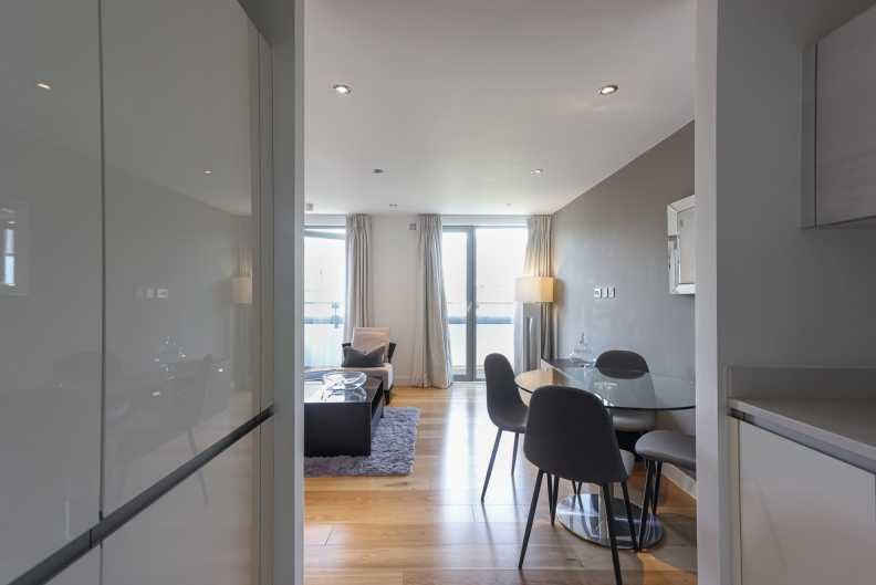 1 bedroom apartments/flats to sale in Bonchurch Road, North Kensington-image 16