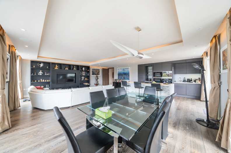 3 bedrooms apartments/flats to sale in Regatta Lane, Fulham Reach-image 15