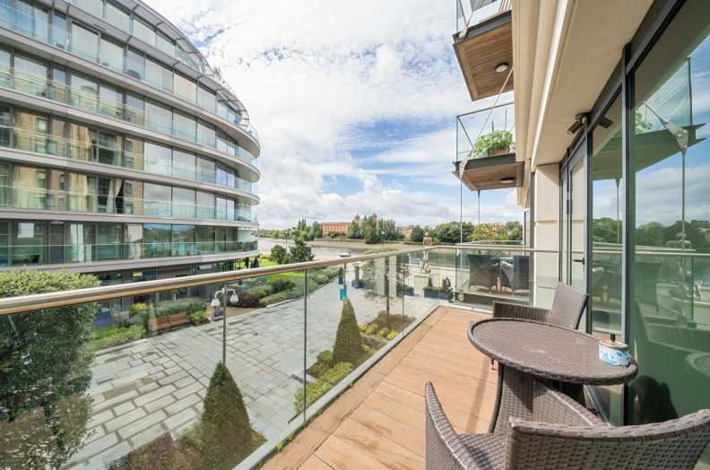 3 bedrooms apartments/flats to sale in Regatta Lane, Fulham Reach-image 9