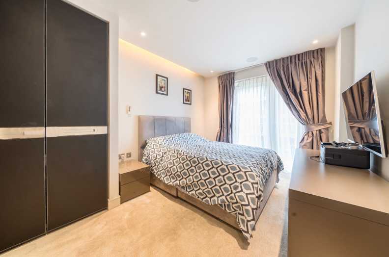 3 bedrooms apartments/flats to sale in Regatta Lane, Fulham Reach-image 18