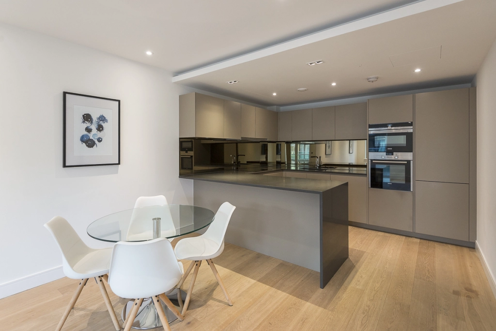 2 bedrooms apartments/flats for sale in Tierney Lane, Hammersmith - W6 view 4