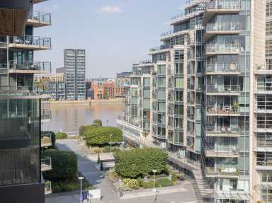 Juniper Drive, Wandsworth - SW18 view 1