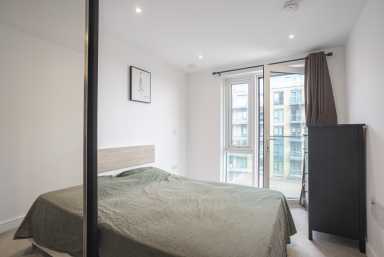 Juniper Drive, Wandsworth - SW18 view 4