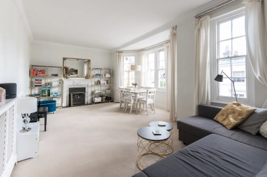 Pitt Street, Kensington - W8 view 2