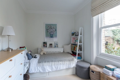 Pitt Street, Kensington - W8 view 12