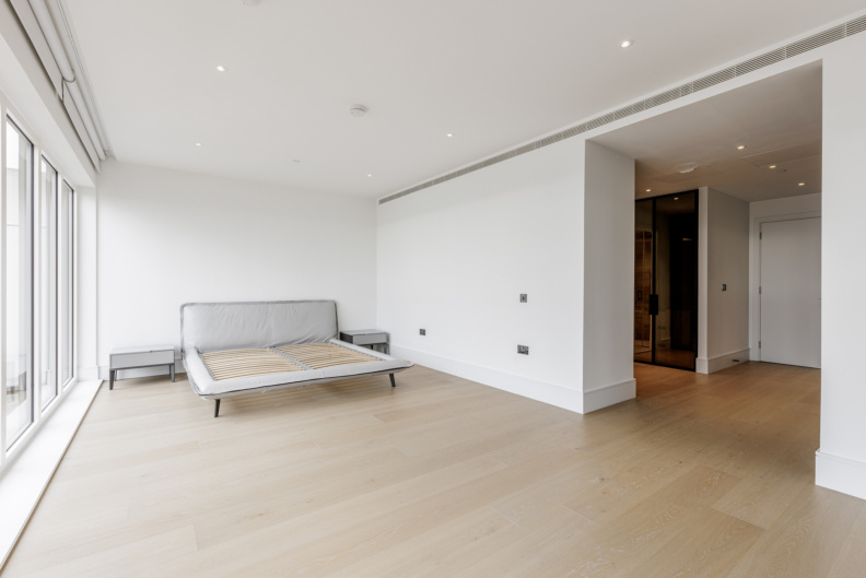 4 bedrooms apartments/flats to sale in Fountain Park Way, White City-image 16