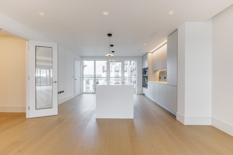 4 bedrooms apartments/flats for sale in Fountain Park Way, White City - W12 view 14