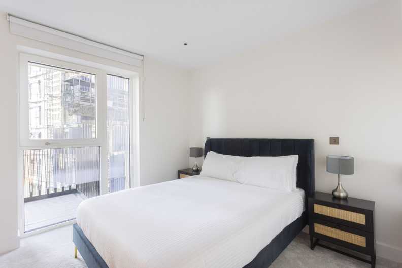 1 bedroom apartments/flats for sale in Cascade Way, White City - W12 view 5
