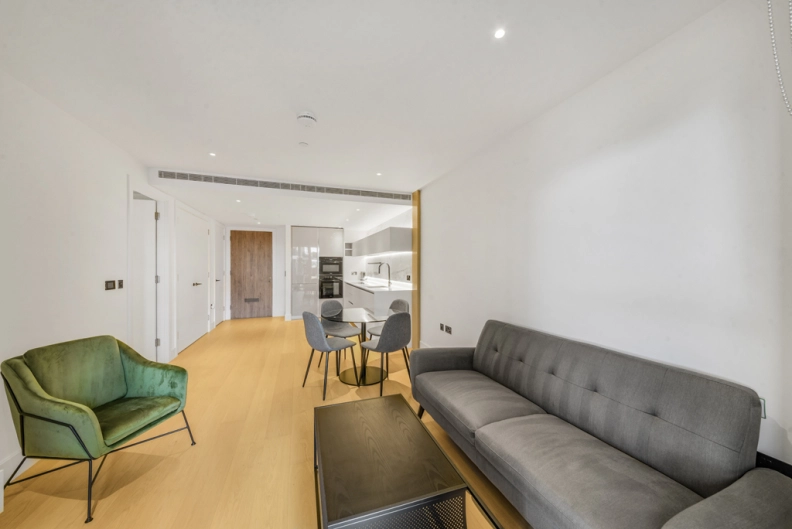 1 bedroom apartments/flats for sale in Cascade Way, White City - W12 view 3