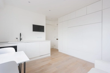 Sloane Avenue, Chelsea - SW3 view 1