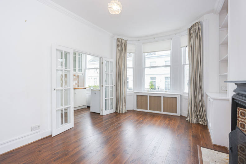 1 bedroom apartments/flats to sale in Gordon Place, Kensington-image 15