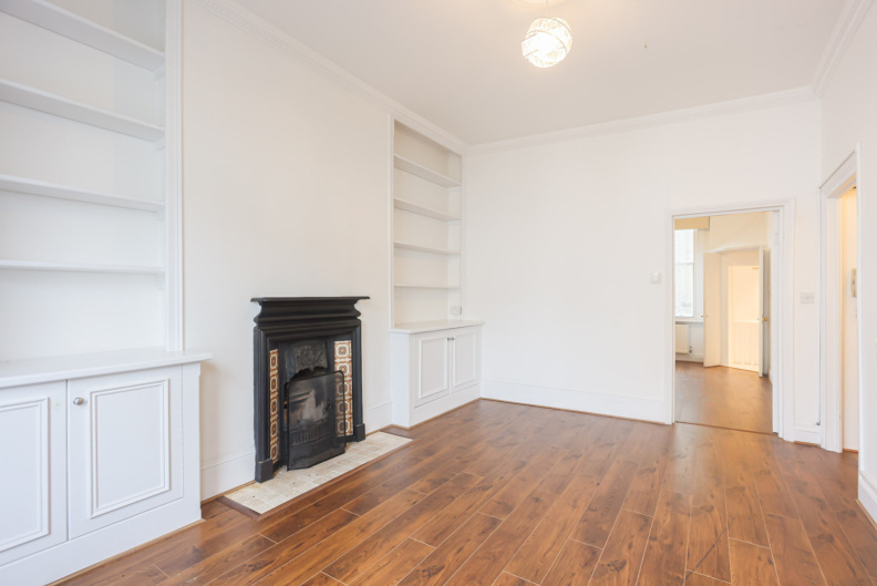 1 bedroom apartments/flats to sale in Gordon Place, Kensington-image 11