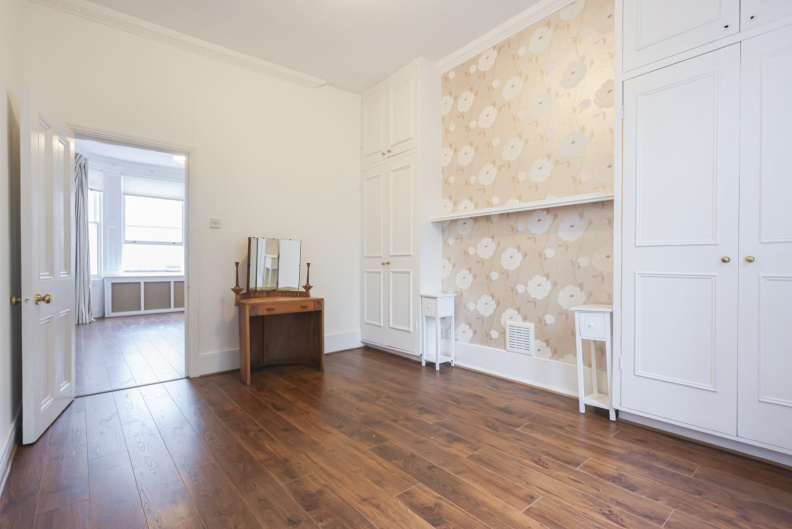 1 bedroom apartments/flats to sale in Gordon Place, Kensington-image 12