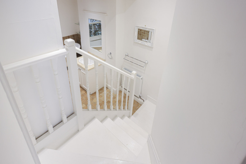 1 bedroom apartments/flats to sale in Gordon Place, Kensington-image 23