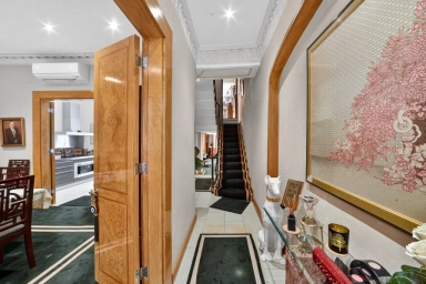 Walton Place, Belgravia - SW3 view 17