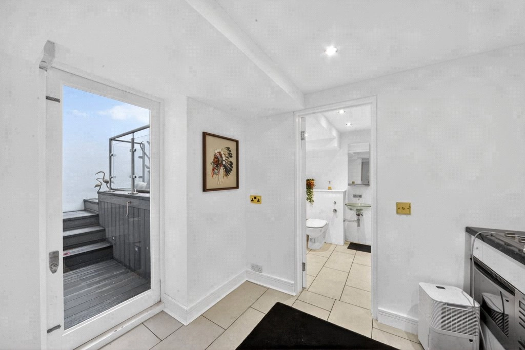 4 bedrooms houses for sale in Walton Place, Belgravia - SW3 view 24