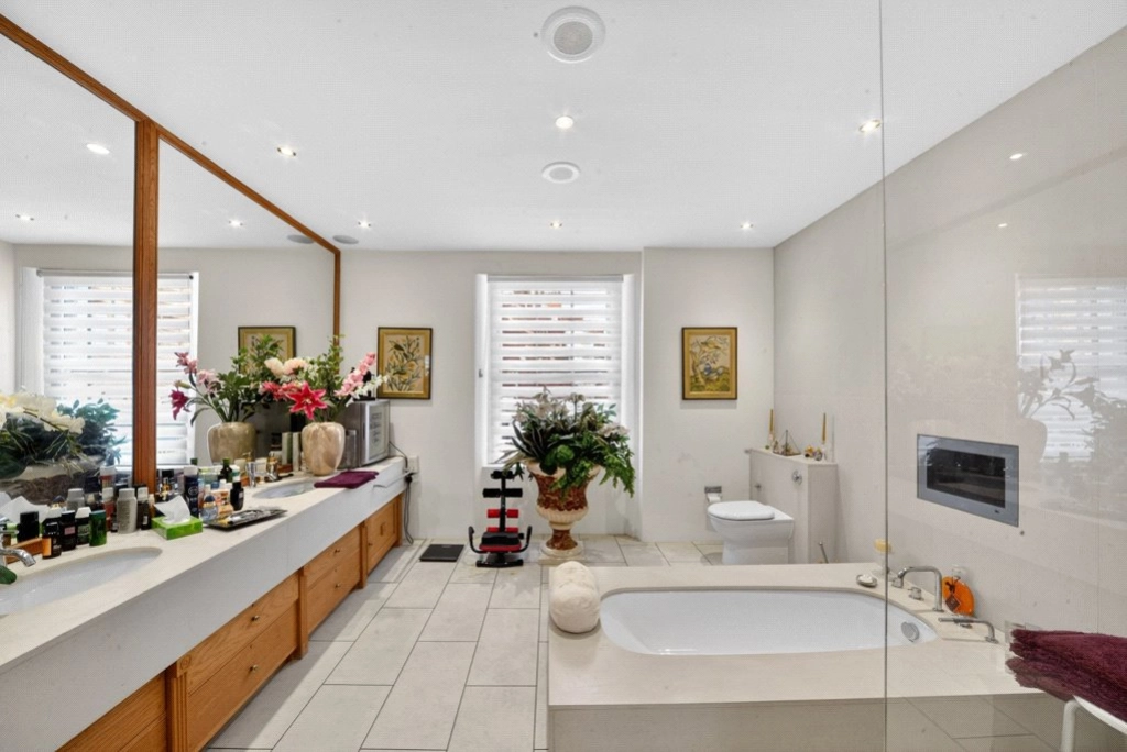4 bedrooms houses for sale in Walton Place, Belgravia - SW3 view 9