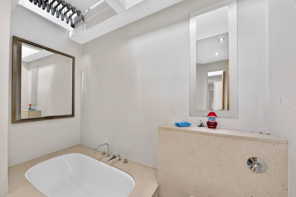 4 bedrooms houses for sale in Walton Place, Belgravia - SW3 view 27