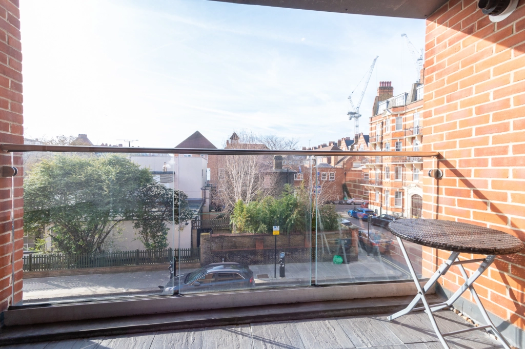 1 bedroom apartments/flats for sale in Avonmore Road, West Kensington - W14 view 7