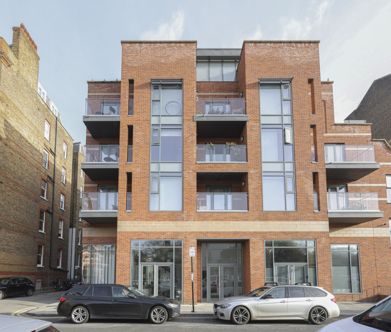 1 bedroom apartments/flats to sale in Avonmore Road, Kensington-image 13