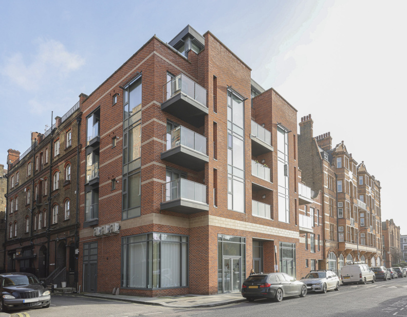 1 bedroom apartments/flats to sale in Avonmore Road, Kensington-image 1