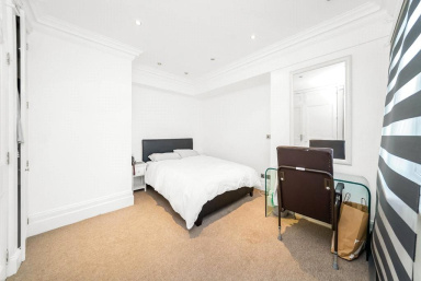 Brompton Road, Chelsea SW3 image 5