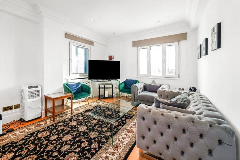 2 bedrooms apartments/flats to sale in Brompton Road, Chelsea-image 3