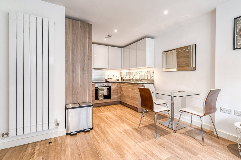 1 bedroom apartments/flats to sale in Whiting Way, Rotherhithe-image 13