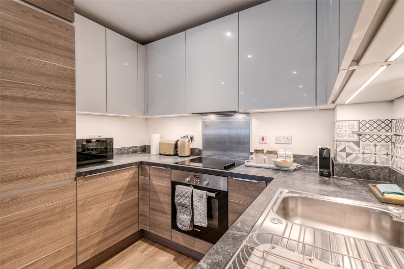 1 bedroom apartments/flats to sale in Whiting Way, Rotherhithe-image 4