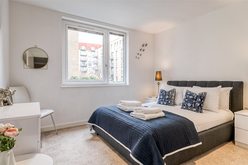 1 bedroom apartments/flats to sale in Whiting Way, Rotherhithe-image 5