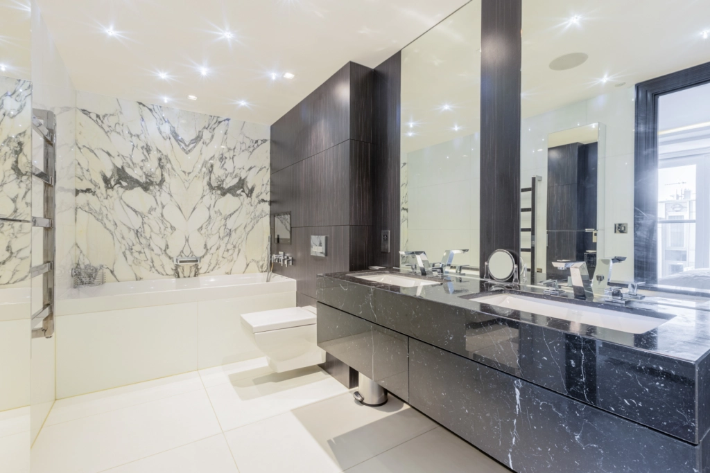 3 bedrooms apartments/flats for sale in Kensington High Street, Kensington - W14 view 7