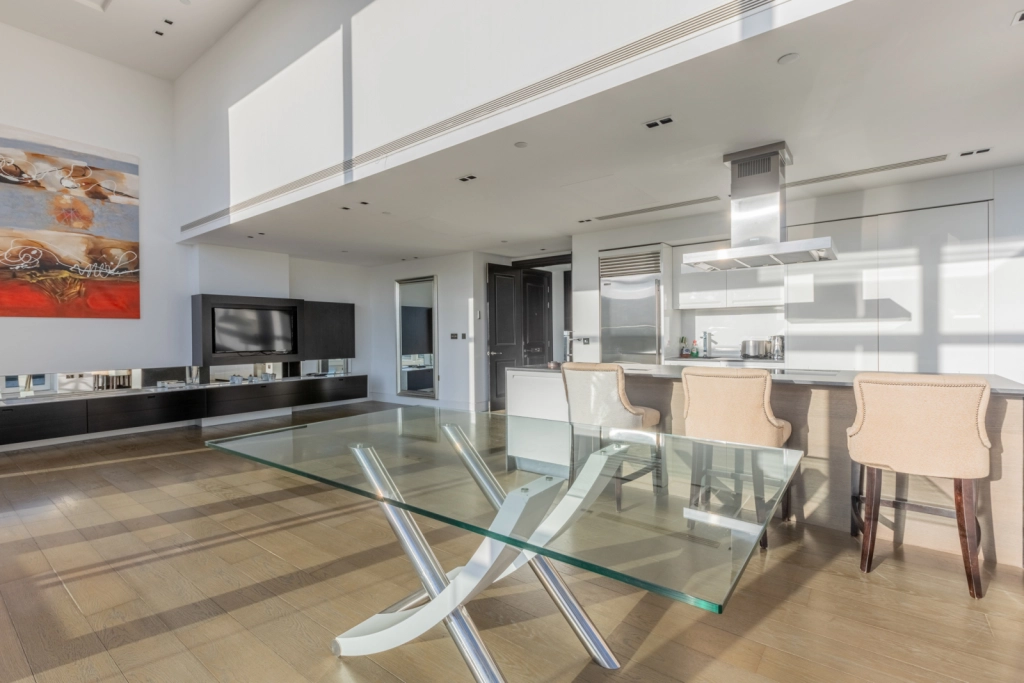 3 bedrooms apartments/flats for sale in Kensington High Street, Kensington - W14 view 14