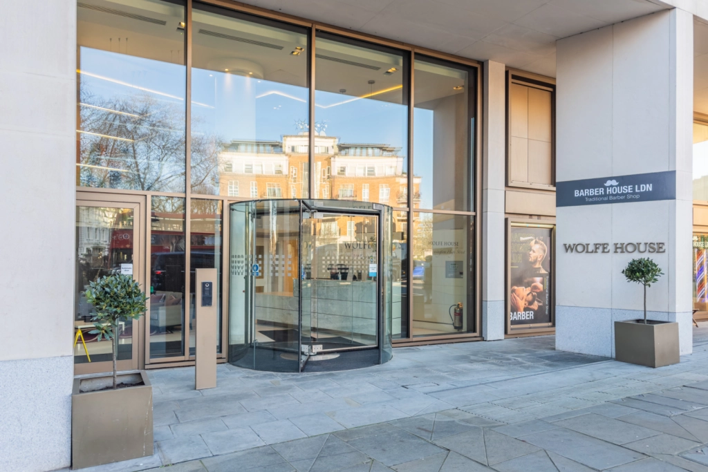 3 bedrooms apartments/flats for sale in Kensington High Street, Kensington - W14 view 8