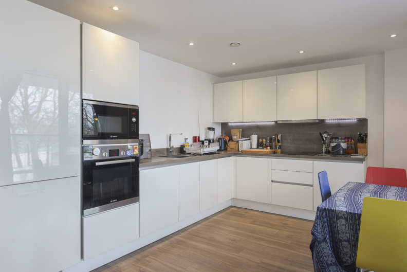 2 bedrooms apartments/flats to sale in Rope Street, Rotherhithe-image 4