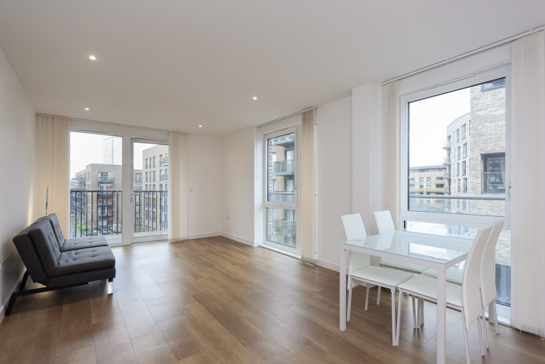 2 bedrooms apartments/flats to sale in Plough Way, Rotherhithe-image 3